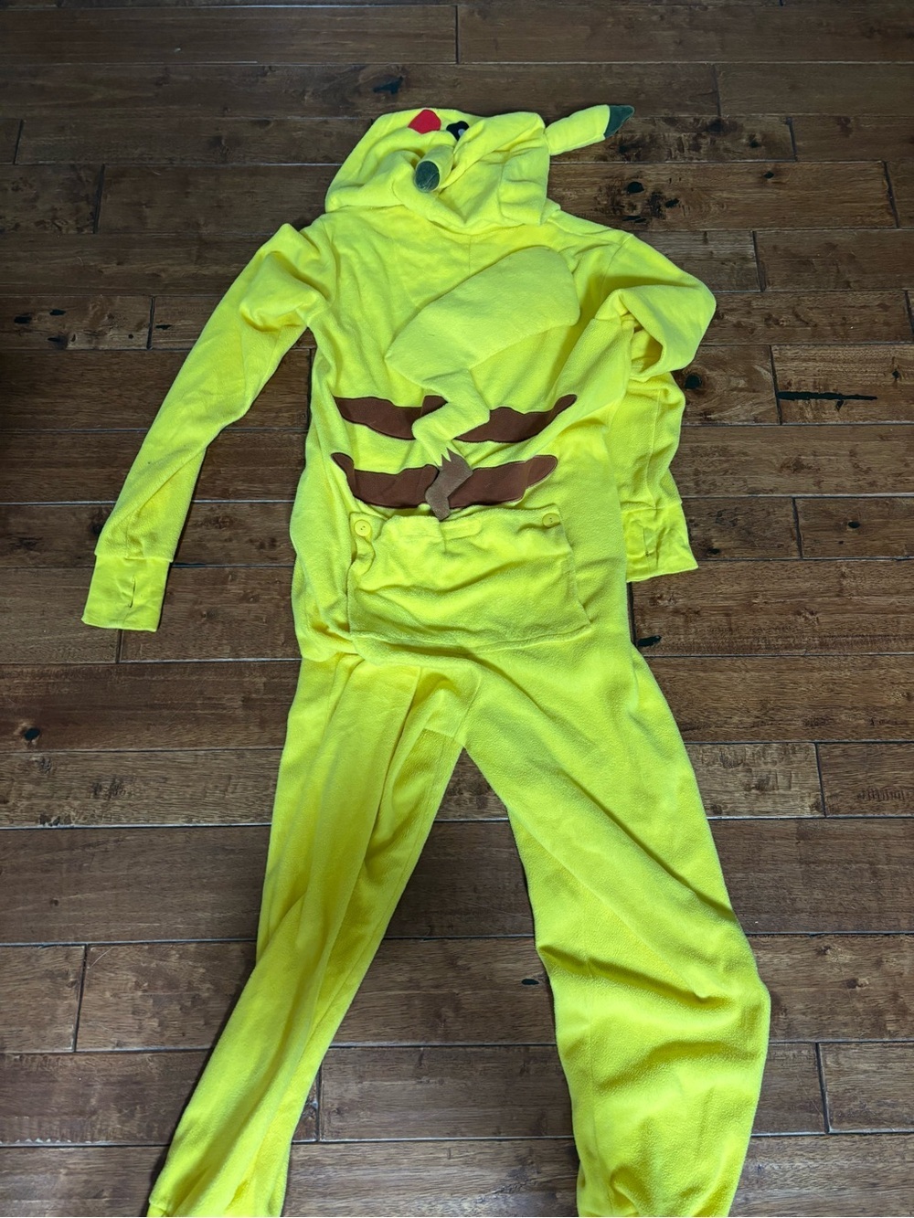 Adult Pokémon Pikachu One-Piece Hooded Jumpsuit Sz M - Picture 6 of 7
